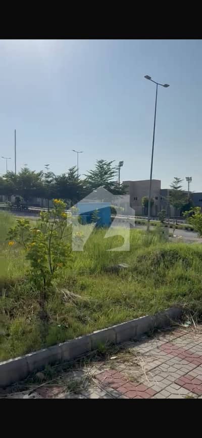 Dha 5 sector B plot 2 street 25 for sale