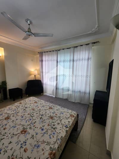 Furnished Room Available For Rent In F-11 Markaz Furnished Room Available For Rent In F-11 Markaz