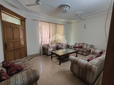 سوان گارڈن اسلام آباد میں 4 کمروں کا 9 مرلہ مکان 3.7 کروڑ میں برائے فروخت۔ سوان گارڈن اسلام آباد میں 4 کمروں کا 9 مرلہ مکان 3.7 کروڑ میں برائے فروخت۔