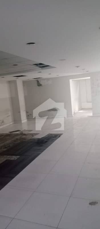 1st Floor 2500 Sq Feet Space Available For Rent