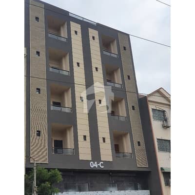 ڈی ایچ اے فیز 2 ایکسٹینشن ڈی ایچ اے ڈیفینس,کراچی میں 3 کمروں کا 5 مرلہ فلیٹ 2.4 کروڑ میں برائے فروخت۔