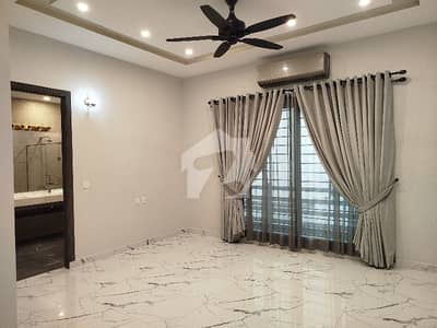 10 Marla House For Rent