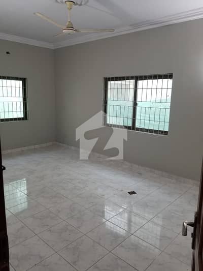 SPACIOUS 500 YARDS UPPER PORTION FOR RENT DHA PHASE 7