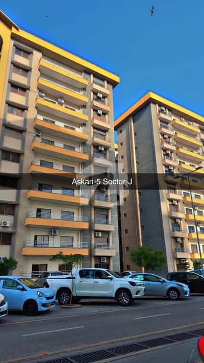 Sec J 3 Bed DD Apt