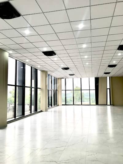 COMMERCIAL PLAZA AVAILABLE FOR RENT Prime Location G-8, Islamabad Total Covered Area: 10,000 Sq. Ft.