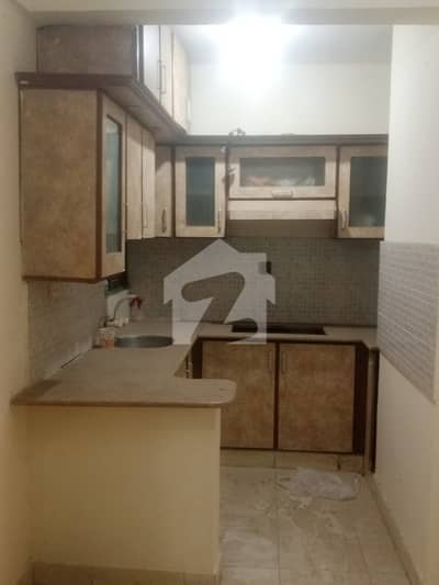2 Bed Lounge Ground Floor Flat For Sale