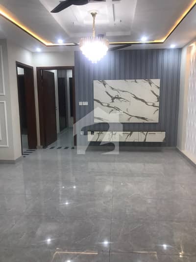 Brand New Type Tiled Floor Upper Portion For Rent Ready To Move 3 Bed Atach Bath Tv Loan Kechin + Top Rough And Separate 1 Store Room More Available At The Roof Top Spirit Gate With Lower Rentil Small Family Out Class Location Fully Tiled Floor Near To Park On The 70 Fit Rood