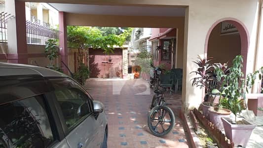گلشنِ اقبال - بلاک 7 گلشنِ اقبال,گلشنِ اقبال ٹاؤن,کراچی میں 16 مرلہ Studio دفتر 3.8 لاکھ میں کرایہ پر دستیاب ہے۔