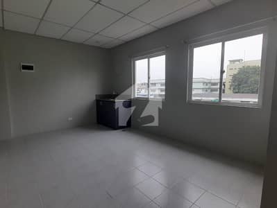 STUDIO LUXURY UNFURNISHED APARTMENT AVAILABLE FOR RENT AT GULBERG GREEN ISLAMABAD