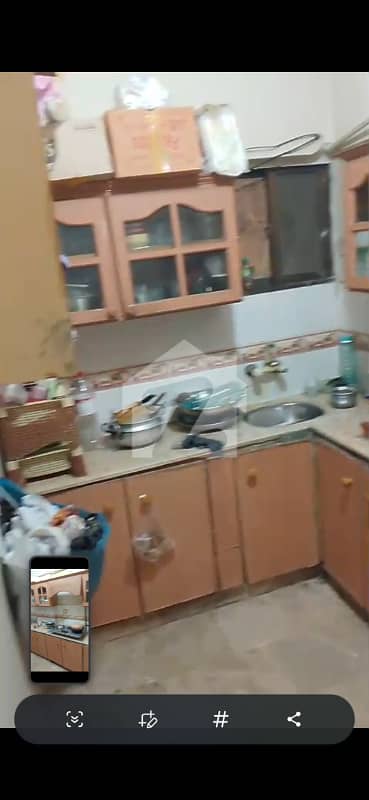 2BDD 1000 SQFT 1 FLOOR GOOD CONDITION. . .
