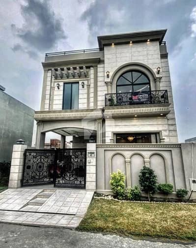 Modern 5 Marla Designer House For Rent In Citi Housing Sialkot