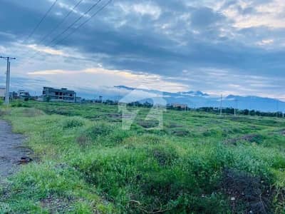 SOUTH Facing Plot | Sector 3B | Walking Distance To Main Central Park