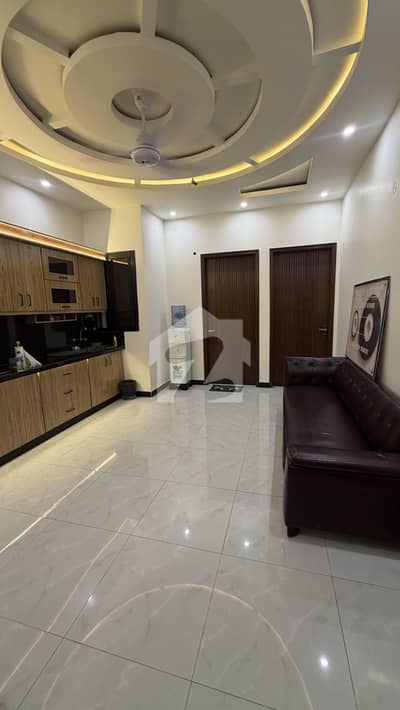 Brand New 3 Bed Drawing Dining Flat