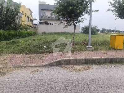 14 Marla Corner Plot for Sale in Sector F-1, Phase 08, Rawalpindi