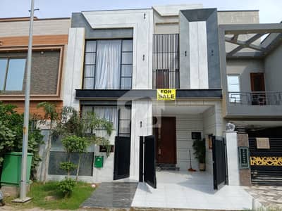 05 Marla Brand-New & Ultra-Modern House For Sale In Bahria Town. 05 Marla Brand-New & Ultra-Modern House For Sale In Bahria Town.