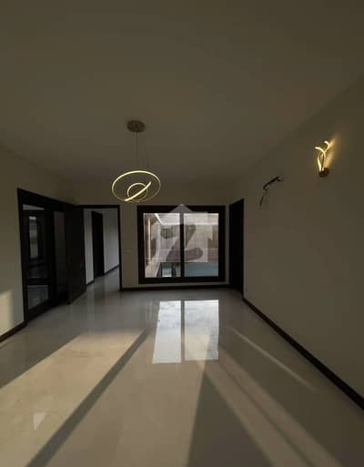 FOR RENT: SPACIOUS 250 SQ YD 4-BEDROOM (1+3) RESIDENTIAL BUNGALOW DHA PHASE 5, KARACHI FOR RENT: SPACIOUS 250 SQ YD 4-BEDROOM (1+3) RESIDENTIAL BUNGALOW DHA PHASE 5, KARACHI