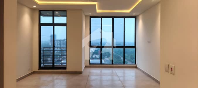 2 Bed Non Furnished Luxury Apartment For Rent In Zameen Quadrangle, Gulberg