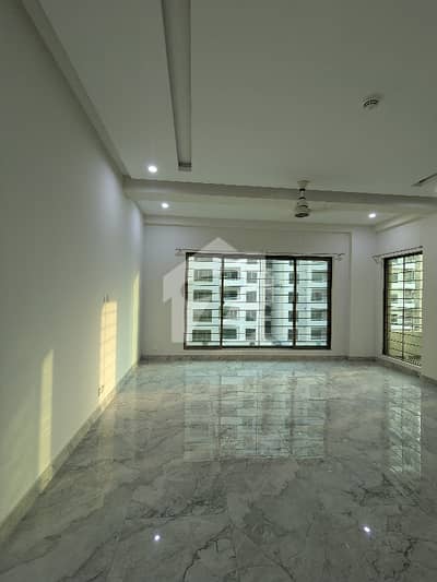 12 Marla Brand New Apartment Available For Rent