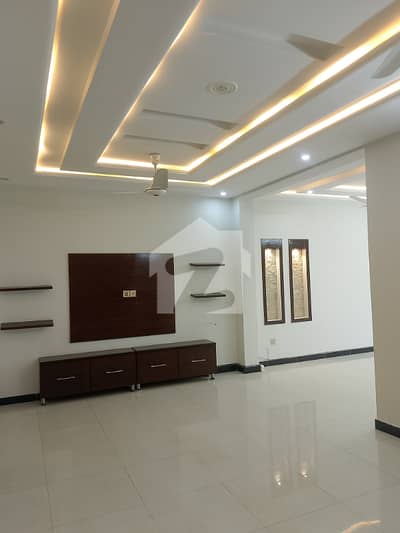 7 Marla Like That Brand New Upper Floor Available For Rent With All Basic Amenities At Reasonable Demand