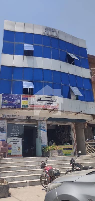 پاکستان ٹاؤن اسلام آباد میں 3 مرلہ Studio عمارت 2.75 لاکھ میں کرایہ پر دستیاب ہے۔