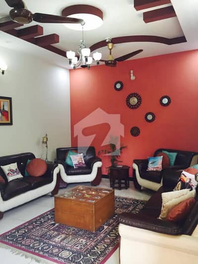 300 Yards Almost Brand New Bungalow for Sale Gulistan-e-Jauhar, Block 1