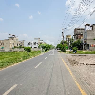 ڈی ایچ اے فیز 10 ڈی ایچ اے ڈیفینس,لاہور میں 8 مرلہ پلاٹ فائل 36.5 لاکھ میں برائے فروخت۔