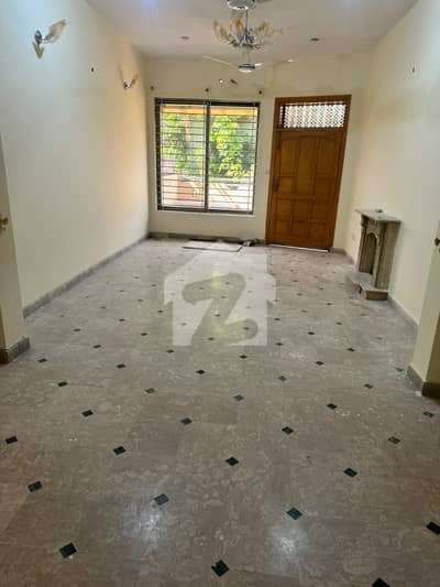 14 Marla Ground Portion For Rent G-13/1, Islamabad