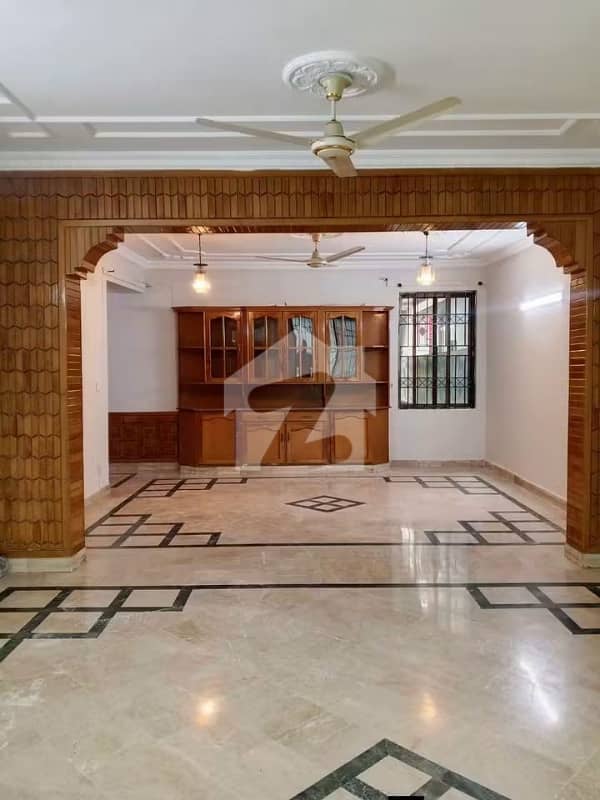 Ground Portion F-11 For Rent Ground Portion F-11 For Rent