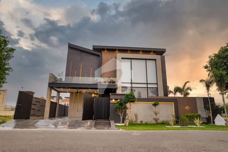ANW REAL ESTATE PROUDLY OFFERS: 1 KANAL ELEGANT AND FULLY MAINTAINED SUPER HOT LOCATED BUNGALOW IS AVAILABLE IN THE BEST BLOCK OF DHA PHASE 7 - LAHORE. ANW REAL ESTATE PROUDLY OFFERS: 1 KANAL ELEGANT AND FULLY MAINTAINED SUPER HOT LOCATED BUNGALOW IS AVAILABLE IN THE BEST BLOCK OF DHA PHASE 7 - LAHORE.