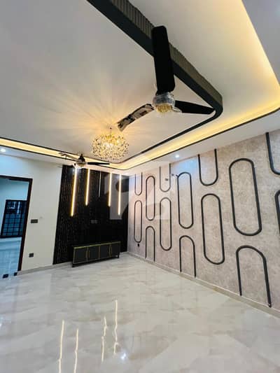 5 Marla Outstanding Upper Portion In NASHEMAN E IQBAL PHASE 2 Prime Location