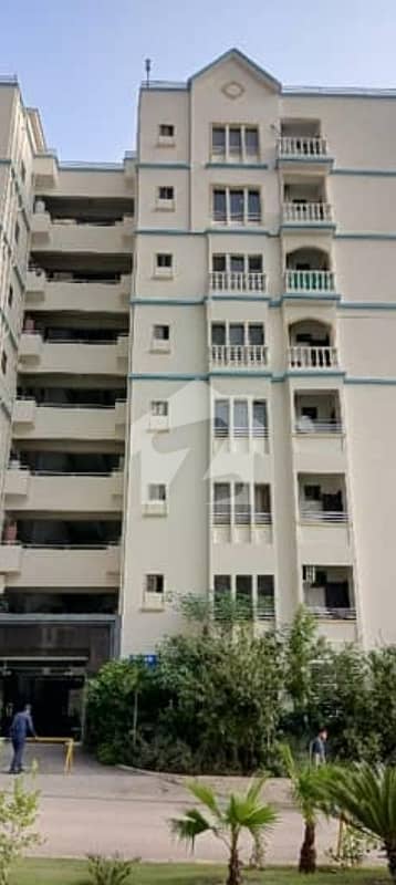 Block. 12 One Bed Apartment