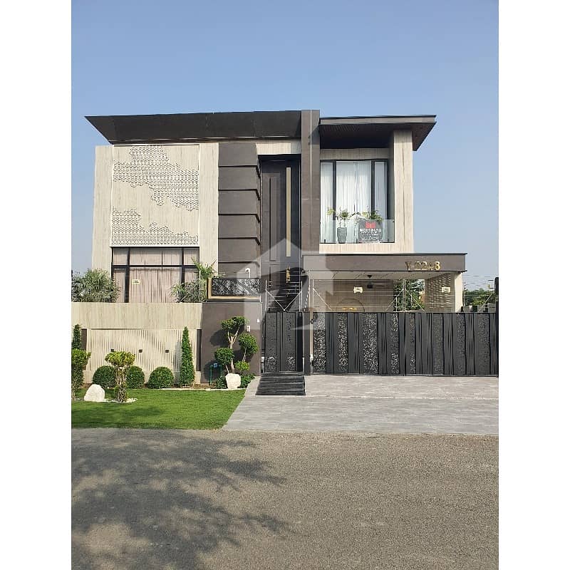 Modern Fully Furnished House | 5 Bed | Luxury Living Modern Fully Furnished House | 5 Bed | Luxury Living
