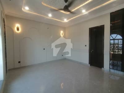 Ideal Prime Location House Is Available For Sale In Multan Public School Road