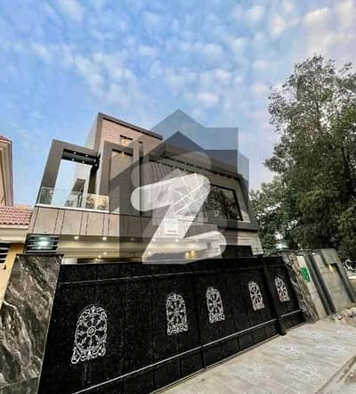 A Well Designed Corner House Is Up For sale In An Ideal Location In Lahore A Well Designed Corner House Is Up For sale In An Ideal Location In Lahore