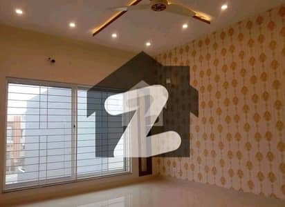 10 Marla House Up For Sale In Bahria Town - Sector C 10 Marla House Up For Sale In Bahria Town - Sector C