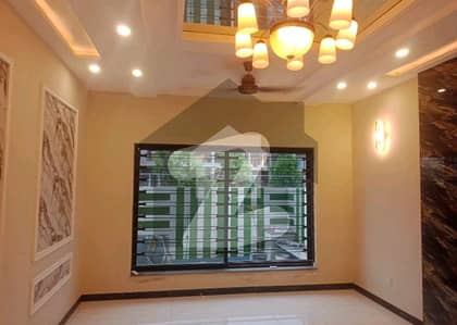 Reasonably-Priced 5 Marla House In Bahria Town - Sector C, Lahore Is Available As Of Now