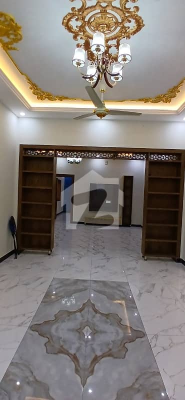 سوان گارڈن اسلام آباد میں 3 کمروں کا 1 کنال زیریں پورشن 1.0 لاکھ میں کرایہ پر دستیاب ہے۔