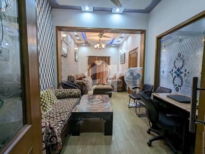 Get An Attractive House In Johar Town Under Rs. 42000000