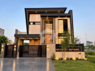 Luxurious 10 Marla Fully Furnished House with Basement Party Hall for Sale!
