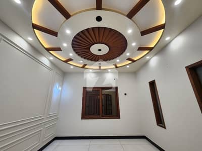 Block 5, 150 Yards 2nd Floor With Roof Lease Portion 5 Bed Dd Corner
