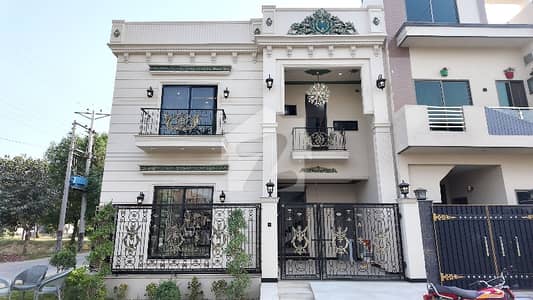 ال حفیظ گارڈن فیز 2 - عمران بلاک الحفیظ گارڈن - فیز 2,مین کینال بینک روڈ,لاہور میں 3 کمروں کا 5 مرلہ مکان 3.0 کروڑ میں برائے فروخت۔