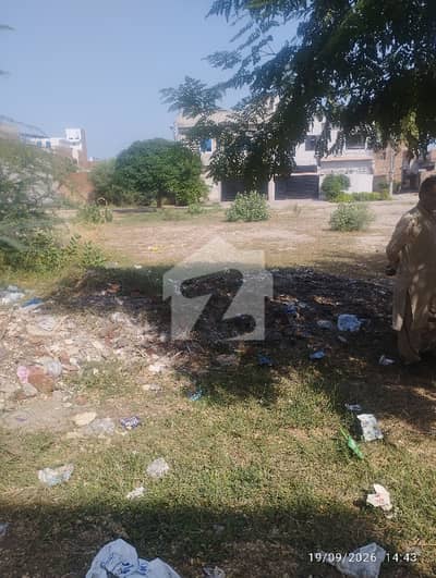 فاطمہ جناح ٹاؤن ۔ بلاک بی فاطمہ جناح ٹاؤن,ملتان میں 5 مرلہ رہائشی پلاٹ 65.0 لاکھ میں برائے فروخت۔ فاطمہ جناح ٹاؤن ۔ بلاک بی فاطمہ جناح ٹاؤن,ملتان میں 5 مرلہ رہائشی پلاٹ 65.0 لاکھ میں برائے فروخت۔