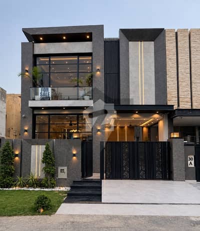 5 Marla BRAND NEW MODERN DESIGN HOUSE FOR SALE , Near Park 5 Marla BRAND NEW MODERN DESIGN HOUSE FOR SALE , Near Park
