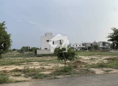 1 Kanal Prime Location Direct Approach To Main Road