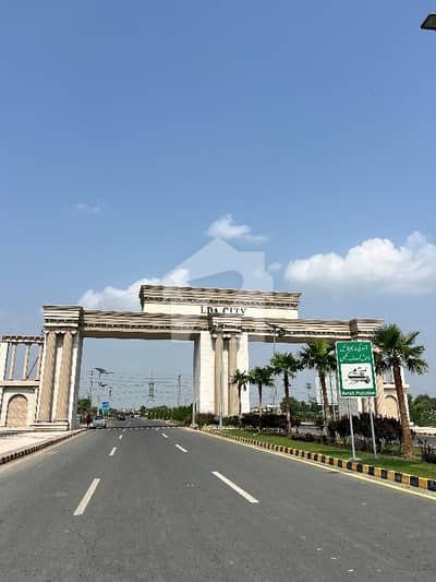 LDA City Lahore J Block 5 Marla Plot for sale near to Chenab and pine avenue road LDA City Lahore J Block 5 Marla Plot for sale near to Chenab and pine avenue road