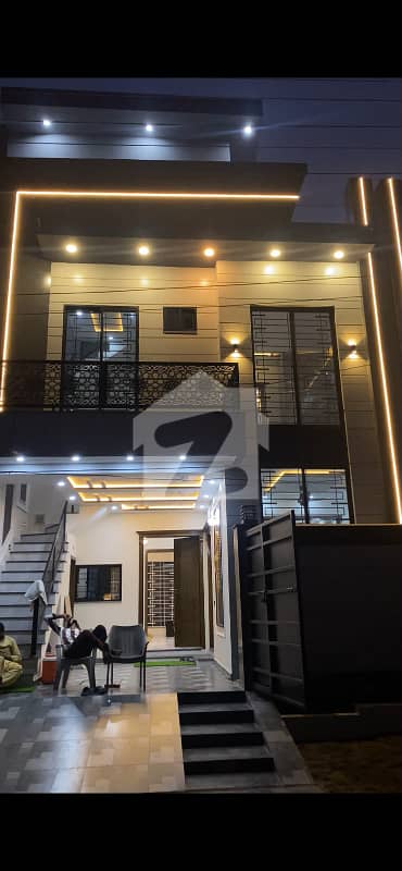 Luxury 5 Marla Facing Park House Facing Park for Sale in Jubilee Town Lahore Luxury 5 Marla Facing Park House Facing Park for Sale in Jubilee Town Lahore