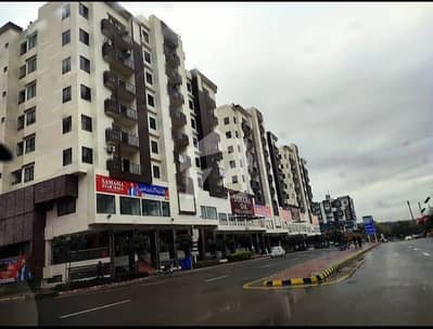 Samam Mall 3 Bed Apartment For Sale