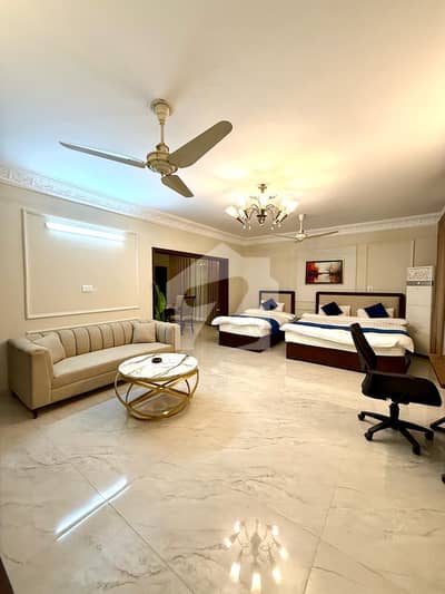 HOUSE FOR SALE SECTOR F 8 SIZE 666 SQUARE YARDS