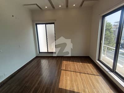 7 MARLA HOUSE WITH BASMENT AVAILABLE FOR RENT IN DHA PHASE 6