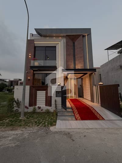 DHA PHASE 6 5 MARLA Brand New House Avaible For Sale